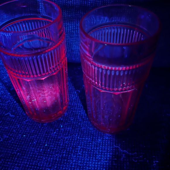 Anchor Hocking pink depression glass lemonade glasses - Picture 6 of 7